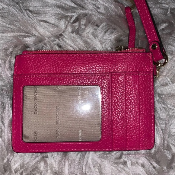 ❌SOLD ❌Michael Kors Bag and Wallet 🌺 - Picture 6 of 9